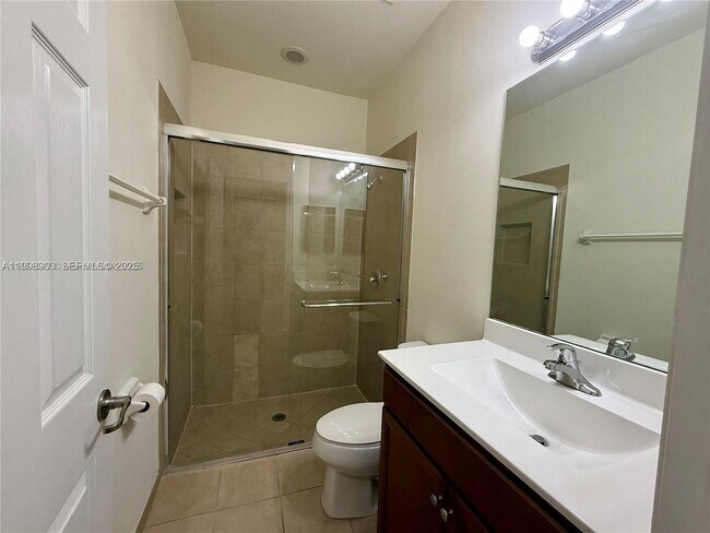 Building Photo - 3472 SE 3rd St