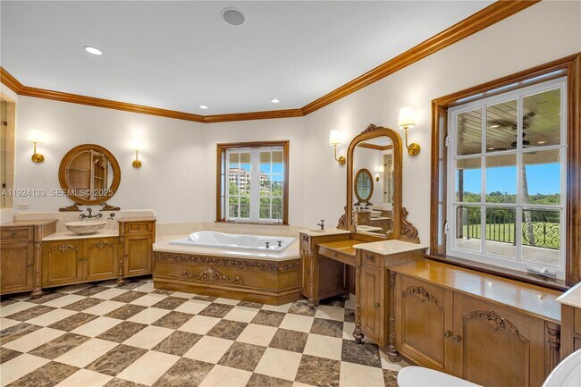 Building Photo - 13671 Deering Bay Dr