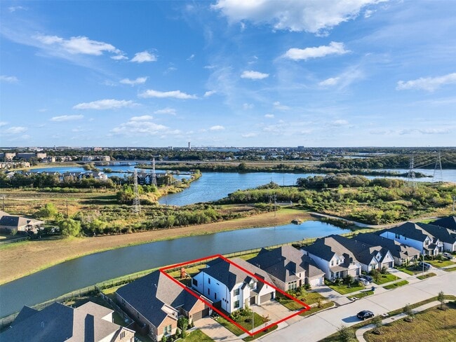 Building Photo - 913 Goose Creek St