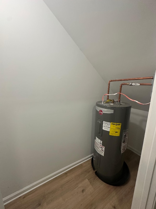 Building Photo - 2215 N 10th St