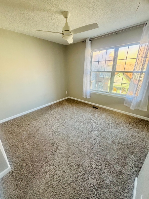 Building Photo - 12053 E Hoye Dr