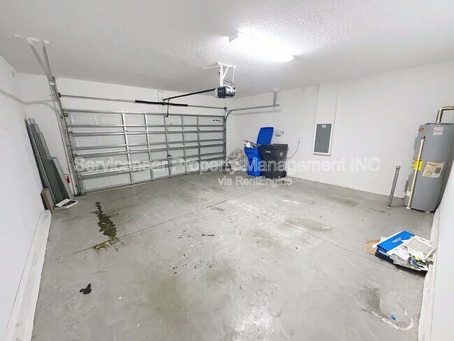 Building Photo - 3810 Romano Busciglio St