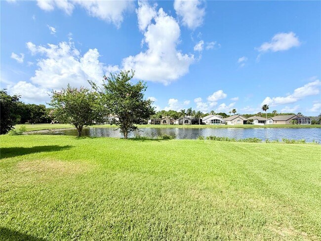 Building Photo - 14606 Coral Berry Dr