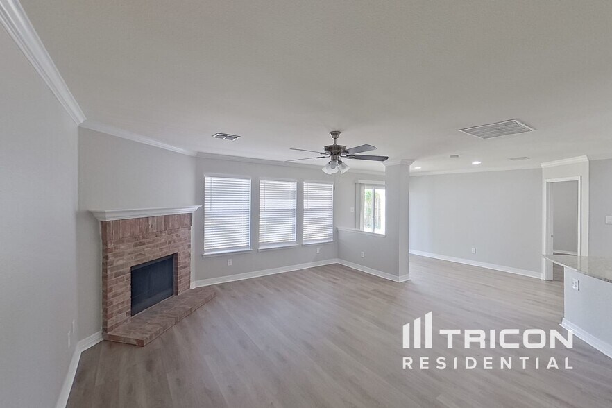 Building Photo - 5646 Hunters Bend Ln