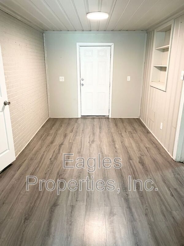 Building Photo - 1512 Rose St