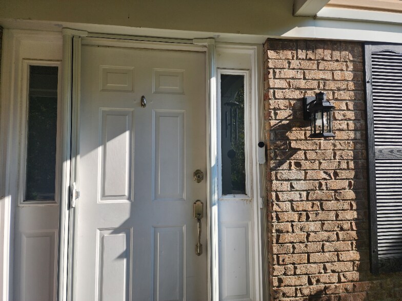 Building Photo - 4410 Pine Brook Ct