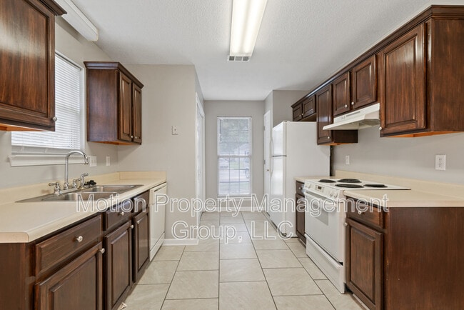 Building Photo - 202 Norman Ln