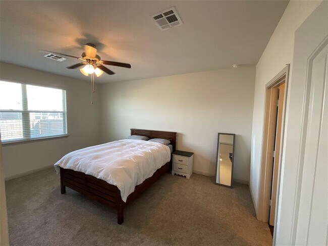 Building Photo - 18317 Calasetta Dr