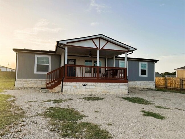 Building Photo - 104 Pineapple Sage Cv