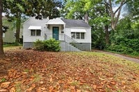 Building Photo - 2728 Winburn Terrace