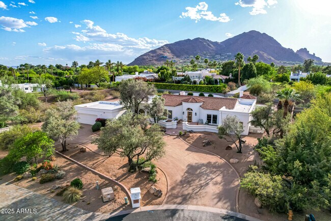 Primary Photo - 6701 E San Miguel Ave