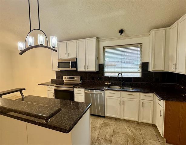 Building Photo - 105 Fieldwood Ct