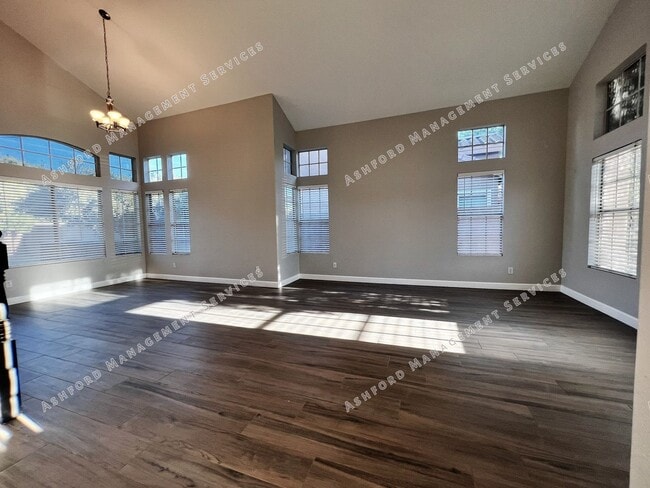 Building Photo - RAY RANCH 4 BEDROOMS 3 BATH WITH POOL AND SPA IN LARGE YARD