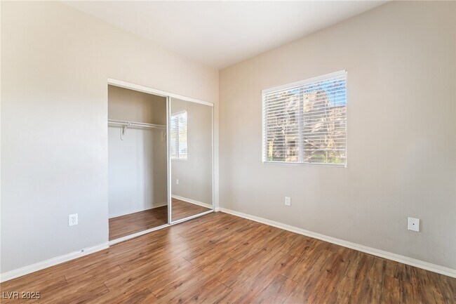 Building Photo - 5250 S Rainbow Blvd