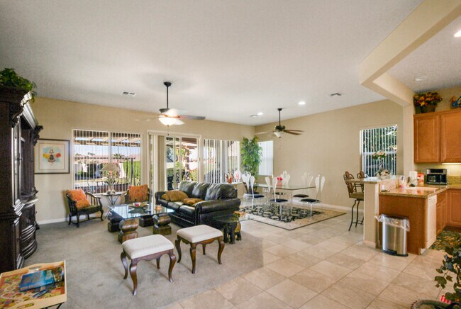 Building Photo - 40433 Corte San Carlos