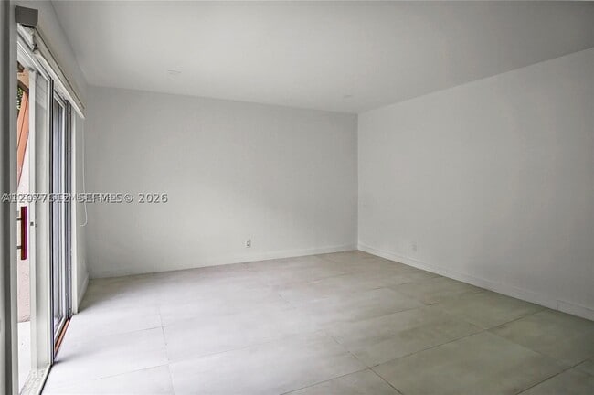 Building Photo - 2161 Orange Grove Dr