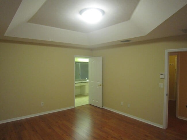 Building Photo - 1428 NW 106th St
