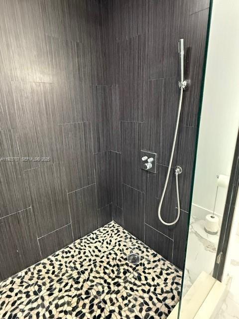 Building Photo - 2430 SW 22nd Terrace