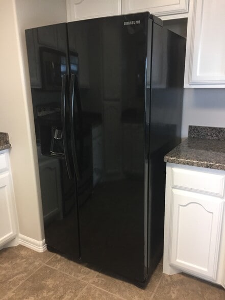 Building Photo - 6256 Panther Dr