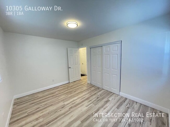 Building Photo - 10305 Galloway Dr