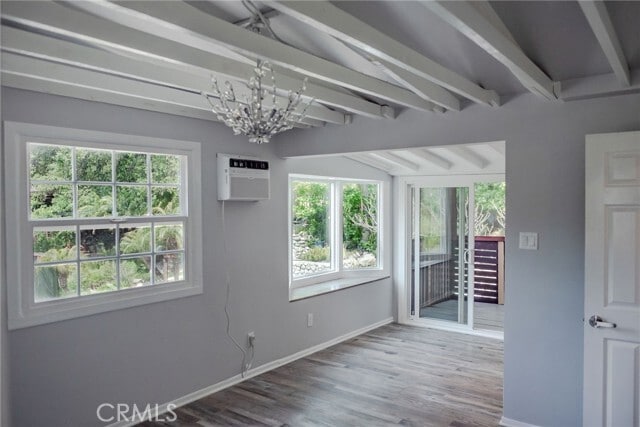 Building Photo - 533 Sturtevant Dr