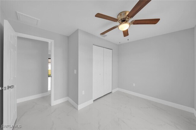 Building Photo - 20 SW 17th Pl