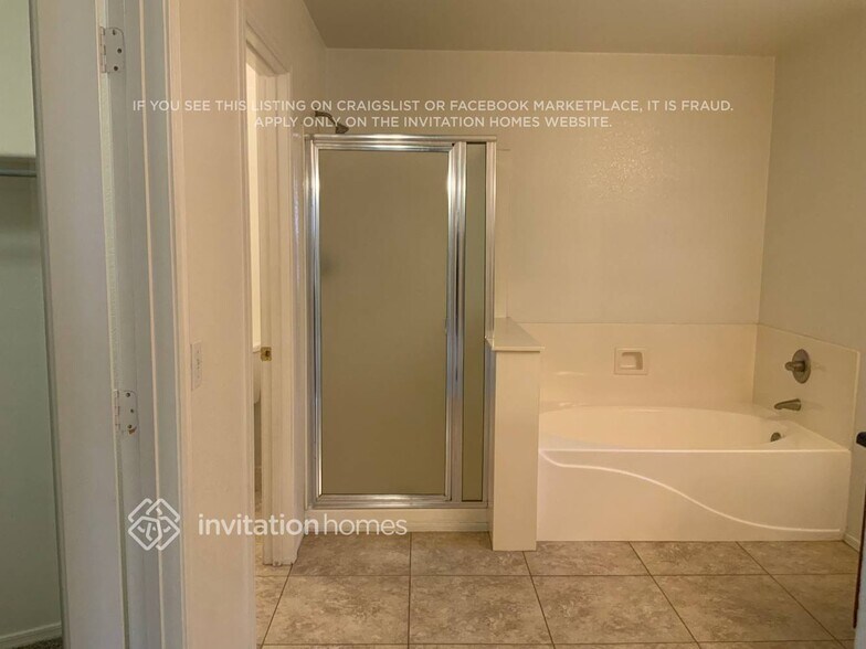 Building Photo - 33067 N Sonoran Trail