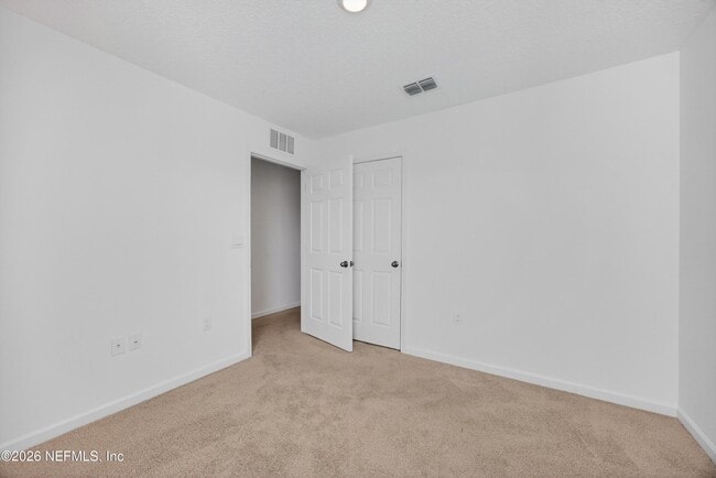 Building Photo - 125 Elmhurst Ln