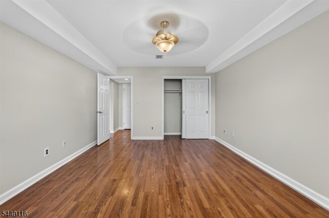 Building Photo - 94 Beverly Hl Ter