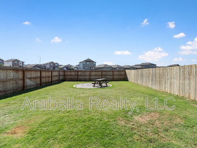 Building Photo - 6510 Vivaldi Isle