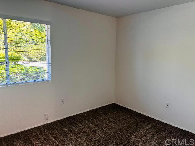 Building Photo - 2834 Hillsboro Ct