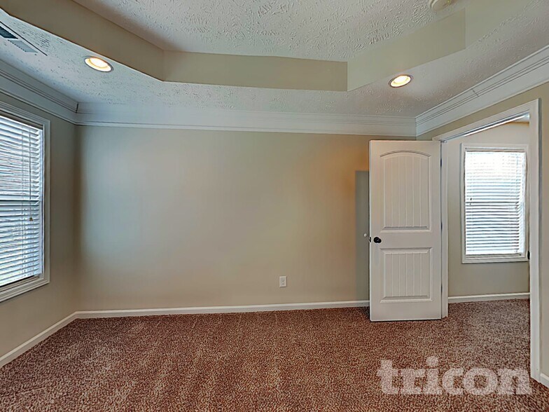 Building Photo - 1257 Morstead Dr