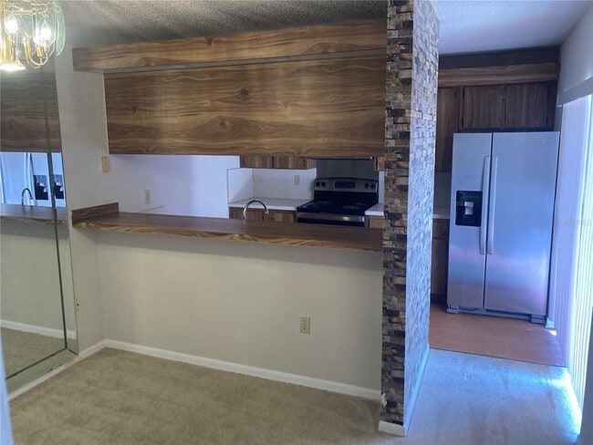 Building Photo - 5276 Brook Ct