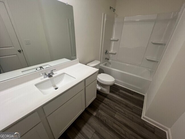 Building Photo - 7760 Sudbury Cir