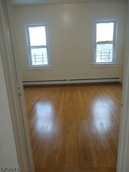 Building Photo - 326 Field Pl