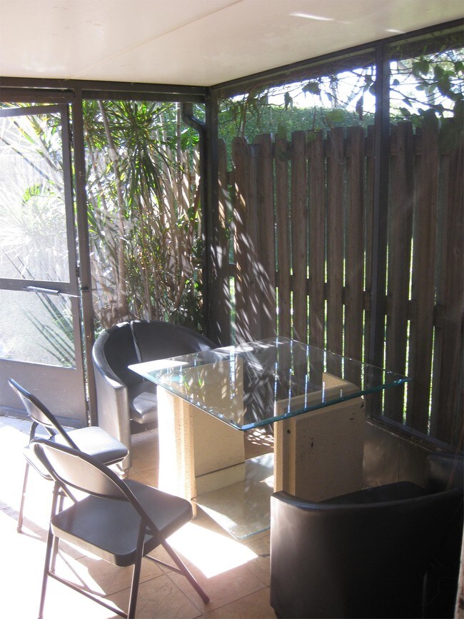 Building Photo - 9926 Watermill Cir
