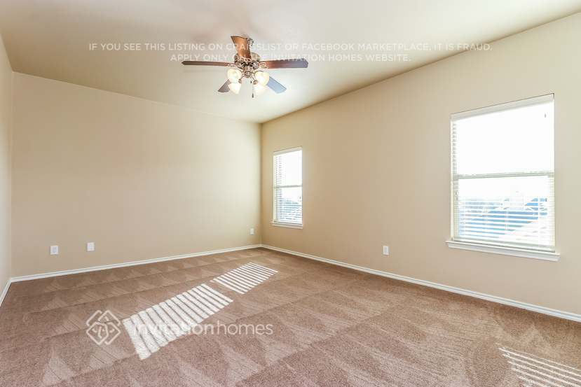 Building Photo - 2245 Whitney Dr