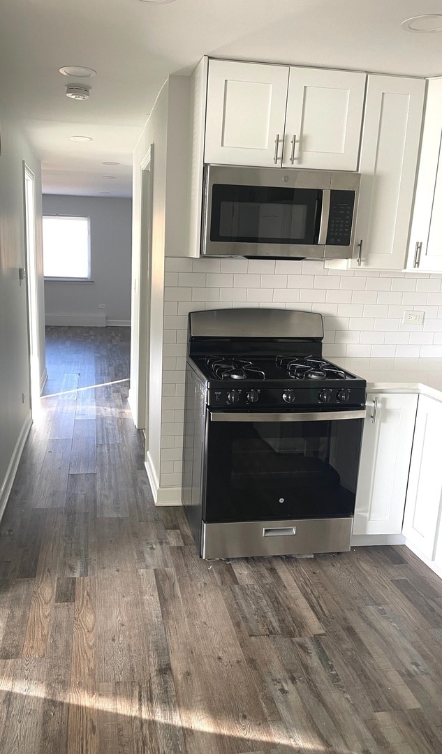 Building Photo - 287 8th St