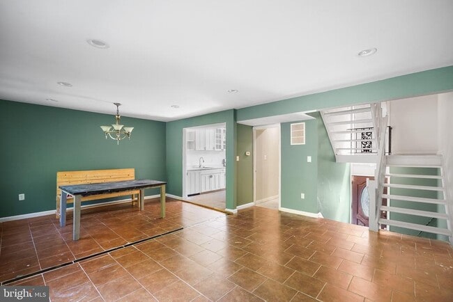 Building Photo - 2696 Seville Cir