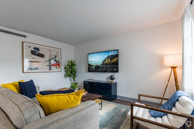 Model Apartment - Parc Place