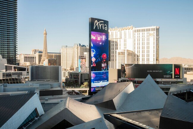 Building Photo - Wake Up to the Las Vegas Skyline – Premium 2-Bedroom Unit with Wall-to-Wall Windows