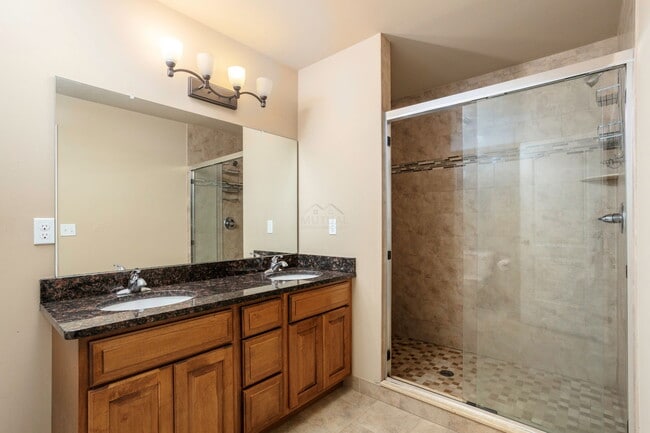 Building Photo - 29893 Trailwood Dr