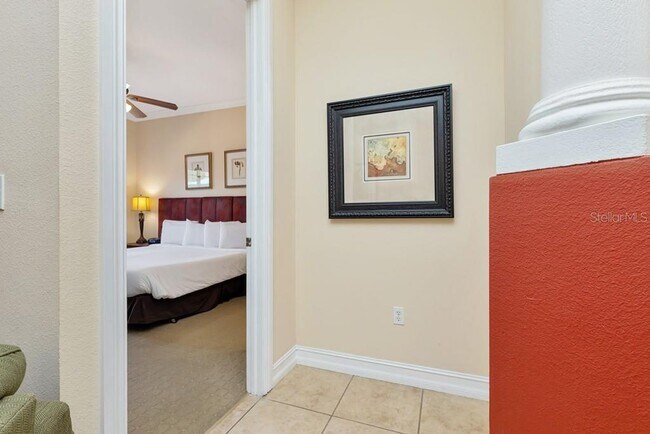 Building Photo - 13941 Clubhouse Dr