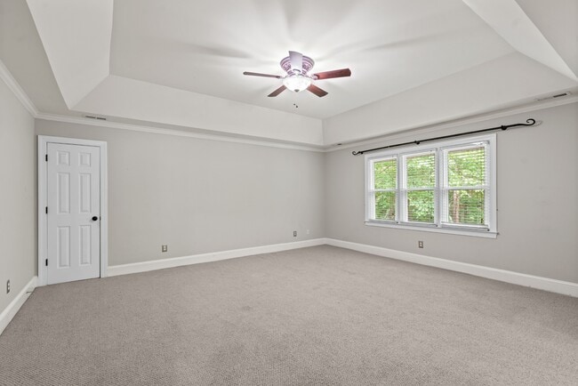 Building Photo - 3833 Denmeade Dr