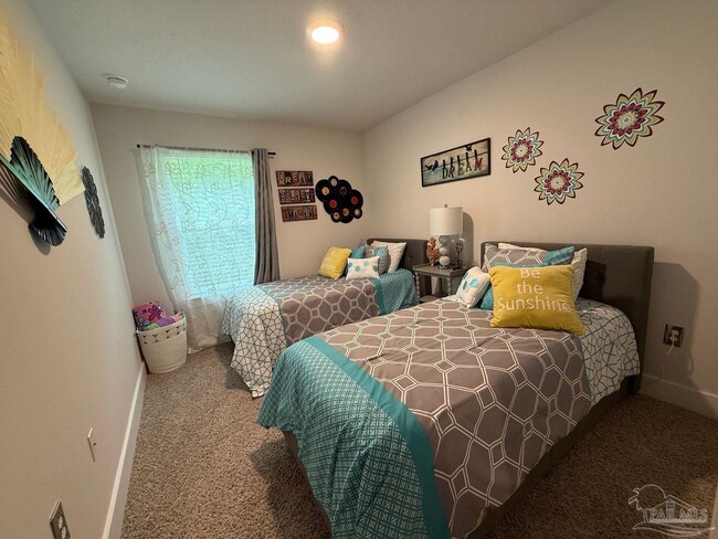 Building Photo - 1543 Iroquois Ct