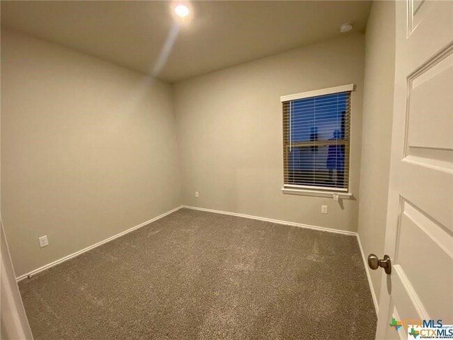 Building Photo - 2440 Dielman Dr