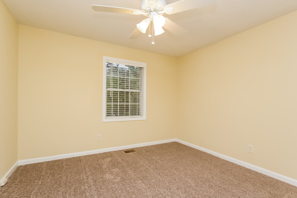 Building Photo - 1610 Summit Ridge