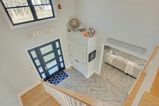 Building Photo - 165 Marine Pl