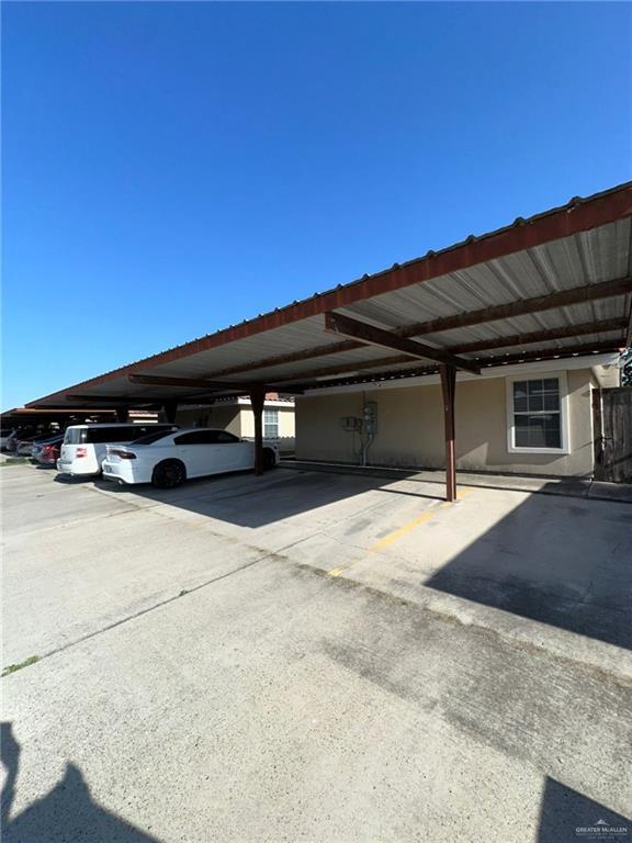 Building Photo - 107 S Ridge Ln