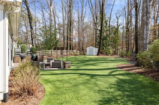 Building Photo - 5638 Glenrich Dr